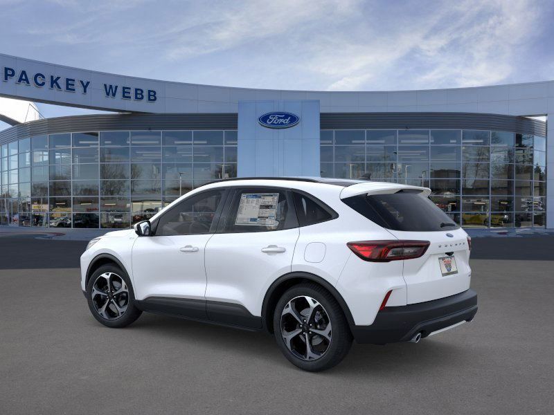 2025 Ford Escape ST-Line Select photo 3