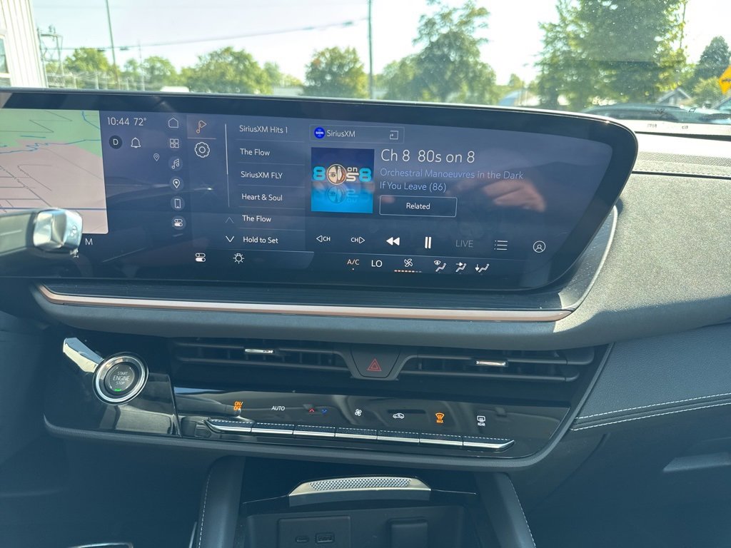 2025 Buick Envision Sport Touring photo 30
