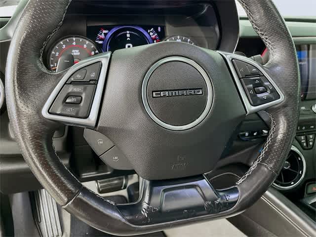 2019 Chevrolet Camaro 1LT photo 13