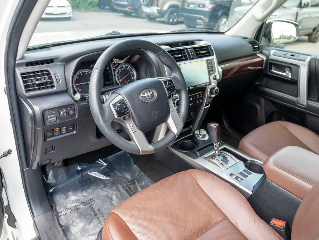 2022 Toyota 4Runner Limited photo 11