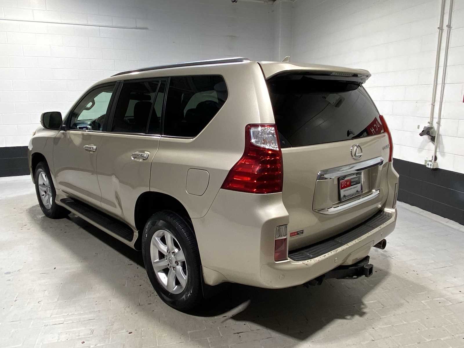 2011 Lexus GX 460 photo 4
