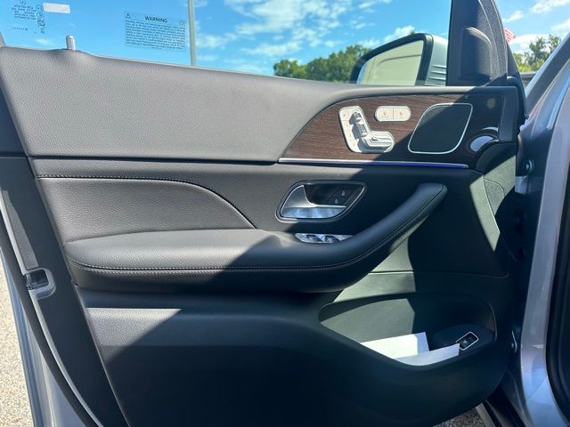 2026 Mercedes Benz GLE 350 4MATIC photo 11