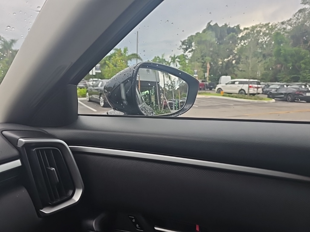 2025 Mazda CX-50 2.5 Select photo 30