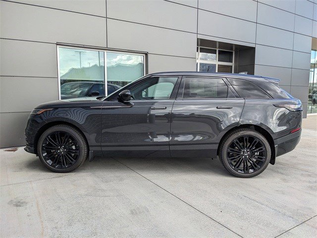 2025 Land Rover Range Rover Velar SE photo 8
