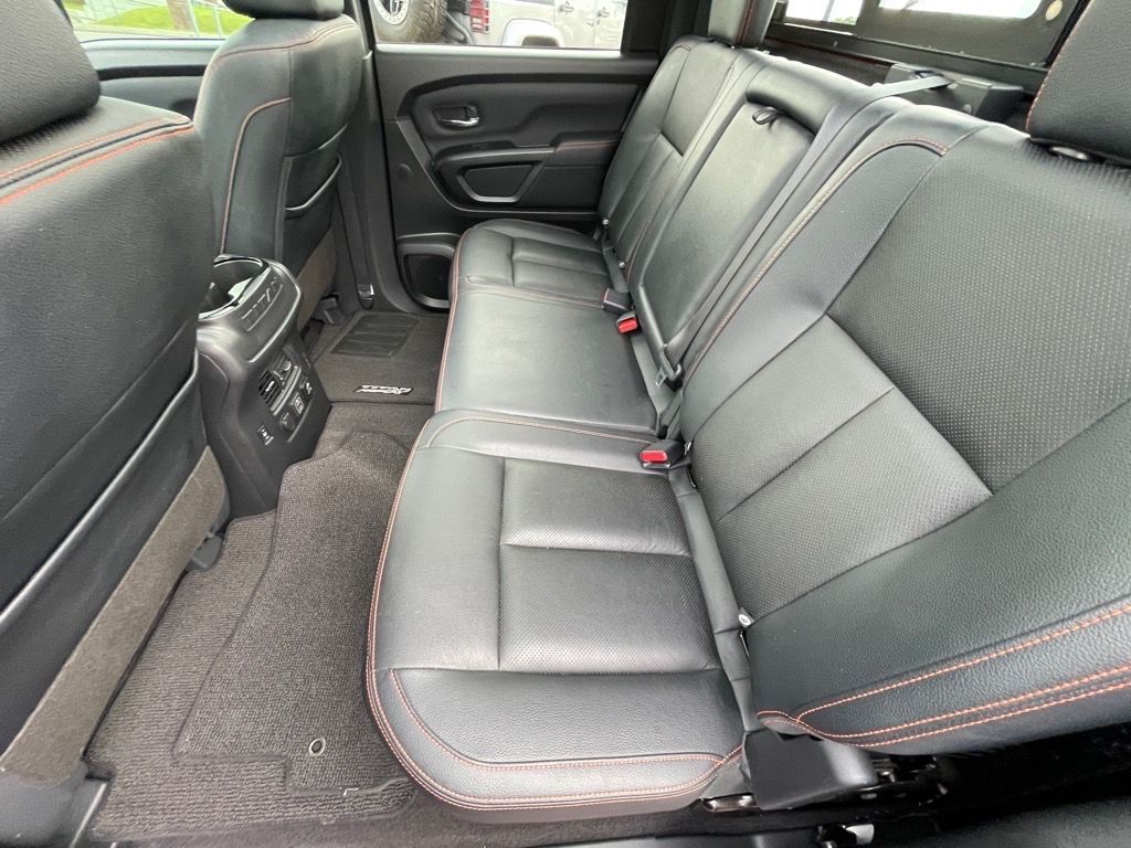 2023 Nissan Titan PRO-4X photo 24