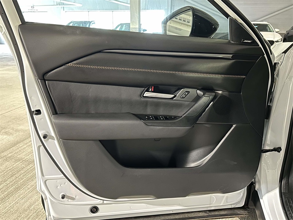 2025 Mazda CX-50 Premium photo 26