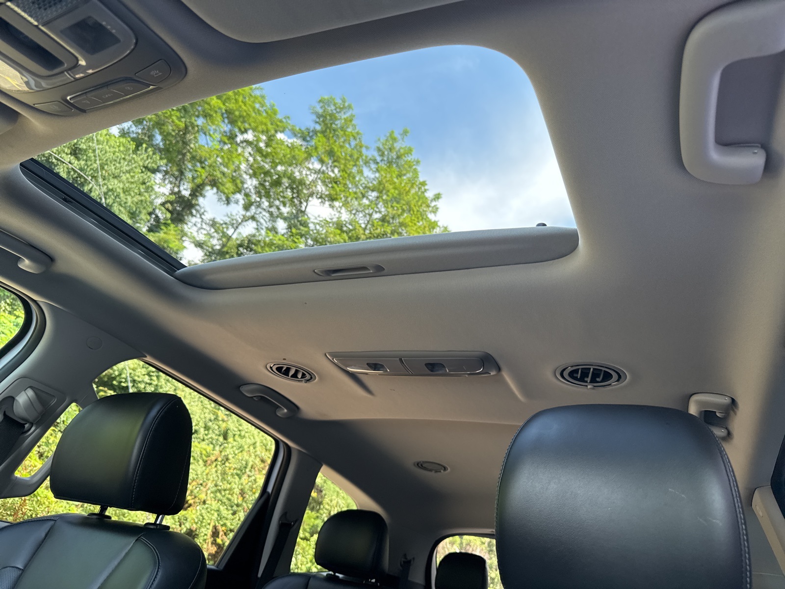 2021 Kia Telluride S photo 9