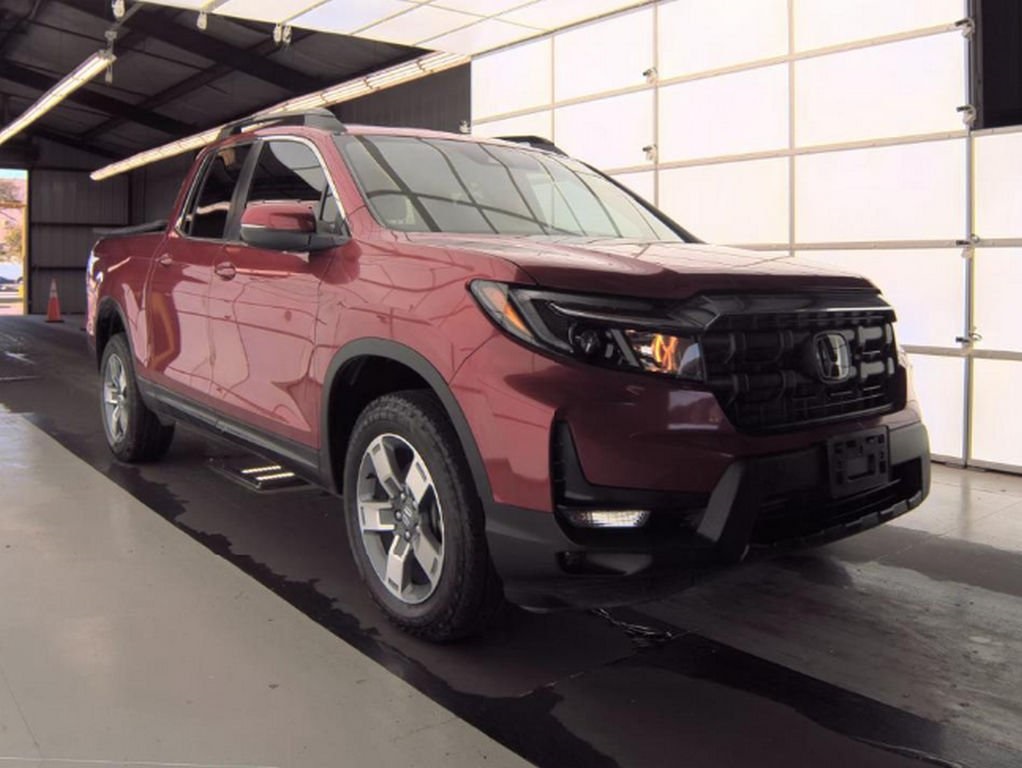 2024 Honda Ridgeline RTL photo 4