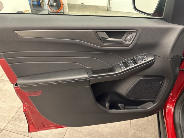 2025 Ford Escape Active photo 10