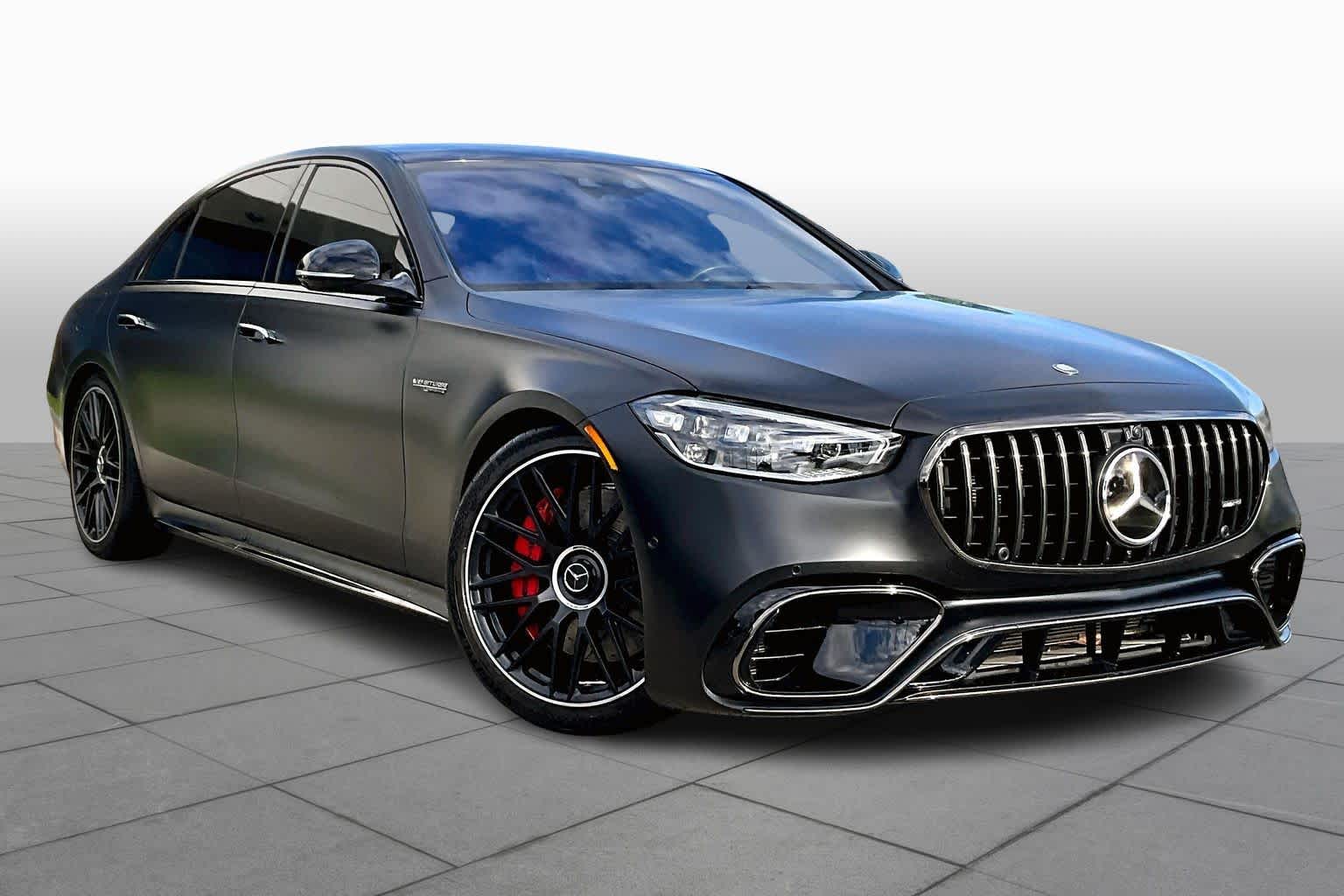 2024 Mercedes Benz S AMG 63 e 4MATIC photo 2