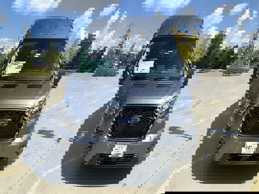 2025 Ford Transit Passenger XLT photo 23