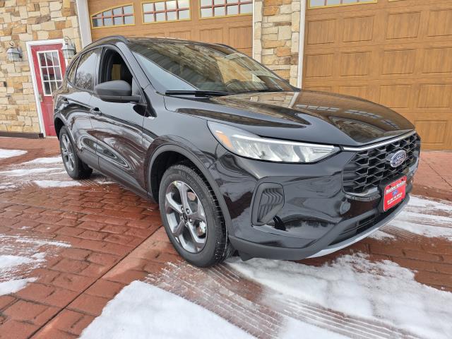 2026 Ford Escape ST-Line's photo