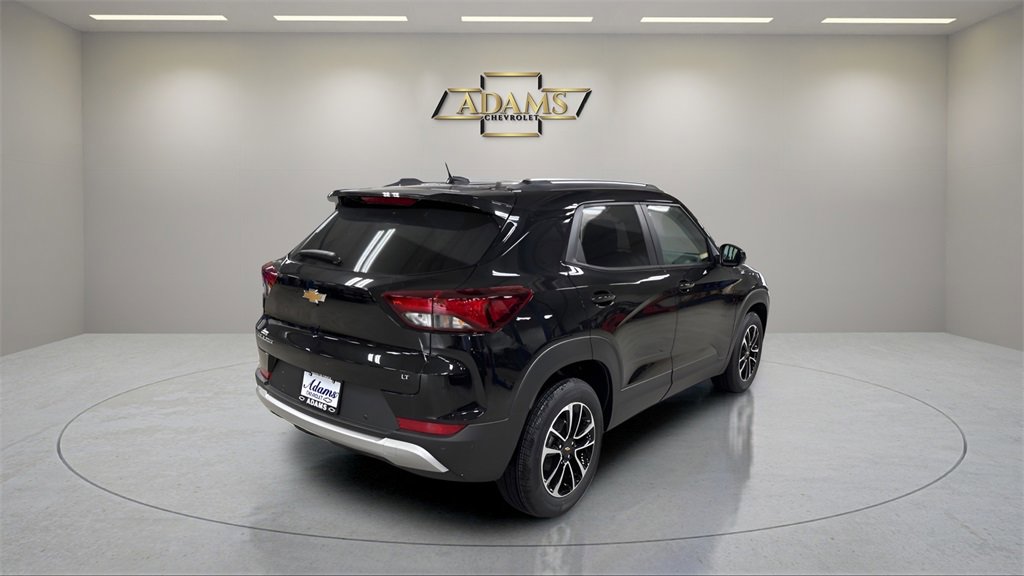 2026 Chevrolet Trailblazer LT photo 3