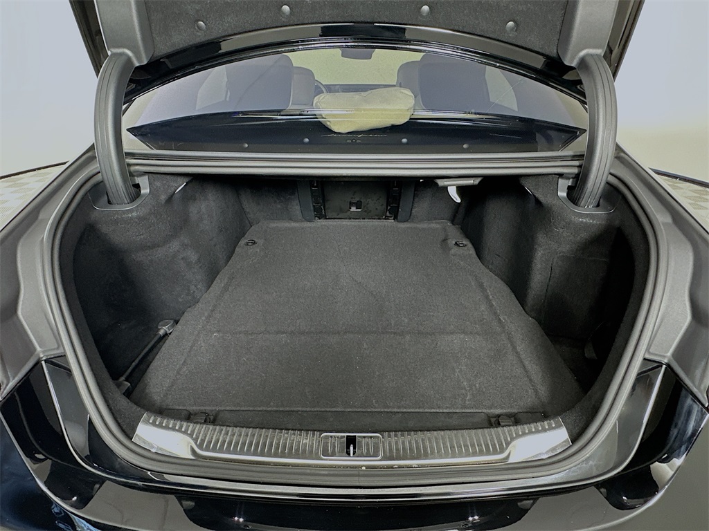 2024 Mercedes Benz S 580e 4MATIC photo 25
