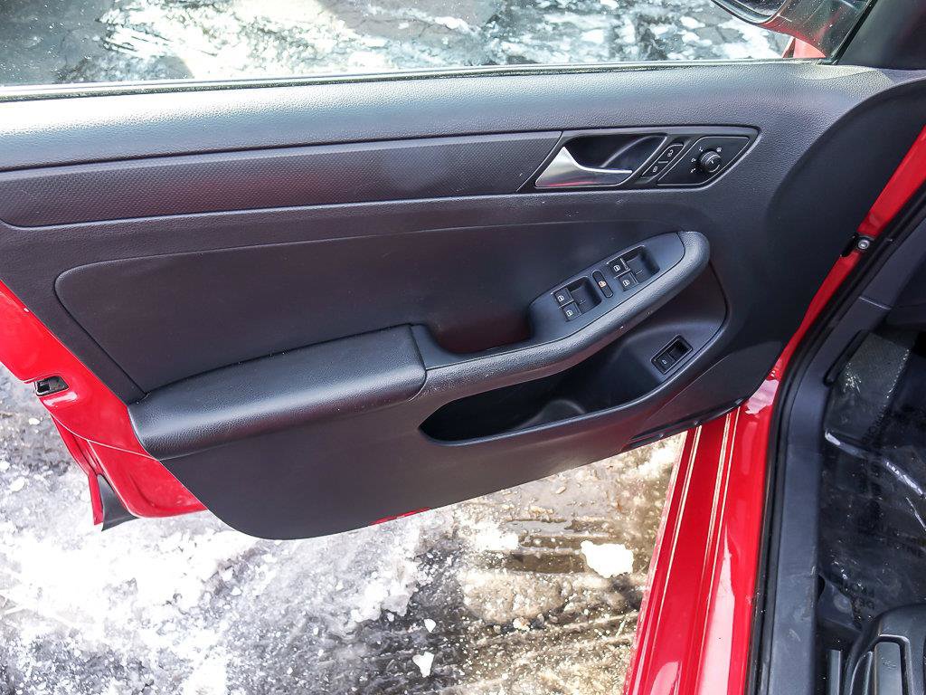 2015 VOLKSWAGEN JETTA - Image 18