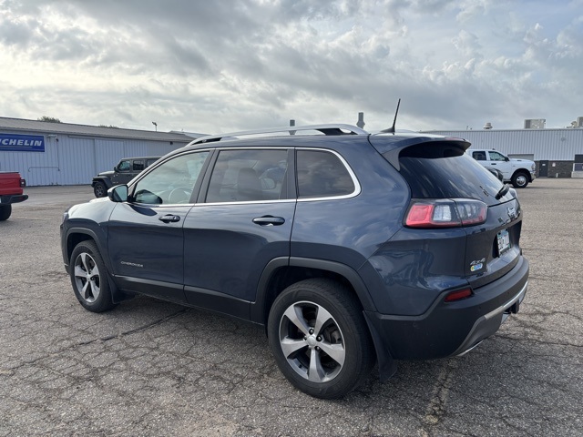 Used 2020 Jeep Cherokee Limited with VIN 1C4PJMDNXLD546231 for sale in Rochester, Minnesota