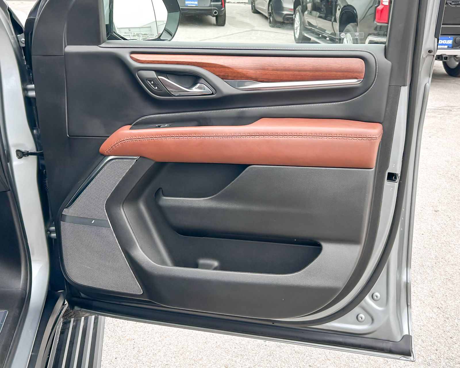 2023 Gmc Yukon Denali Ultimate photo 13