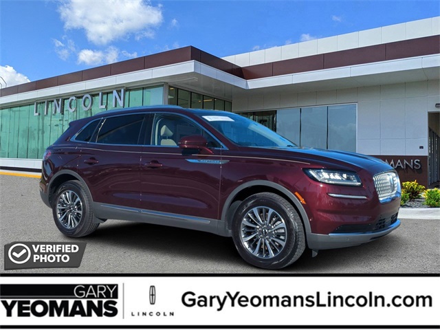 2022 Lincoln Nautilus Reserve's photo