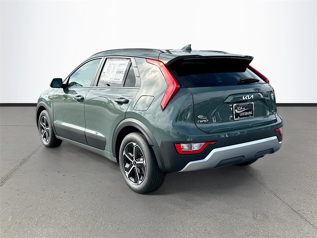 2025 Kia Niro EX photo 4