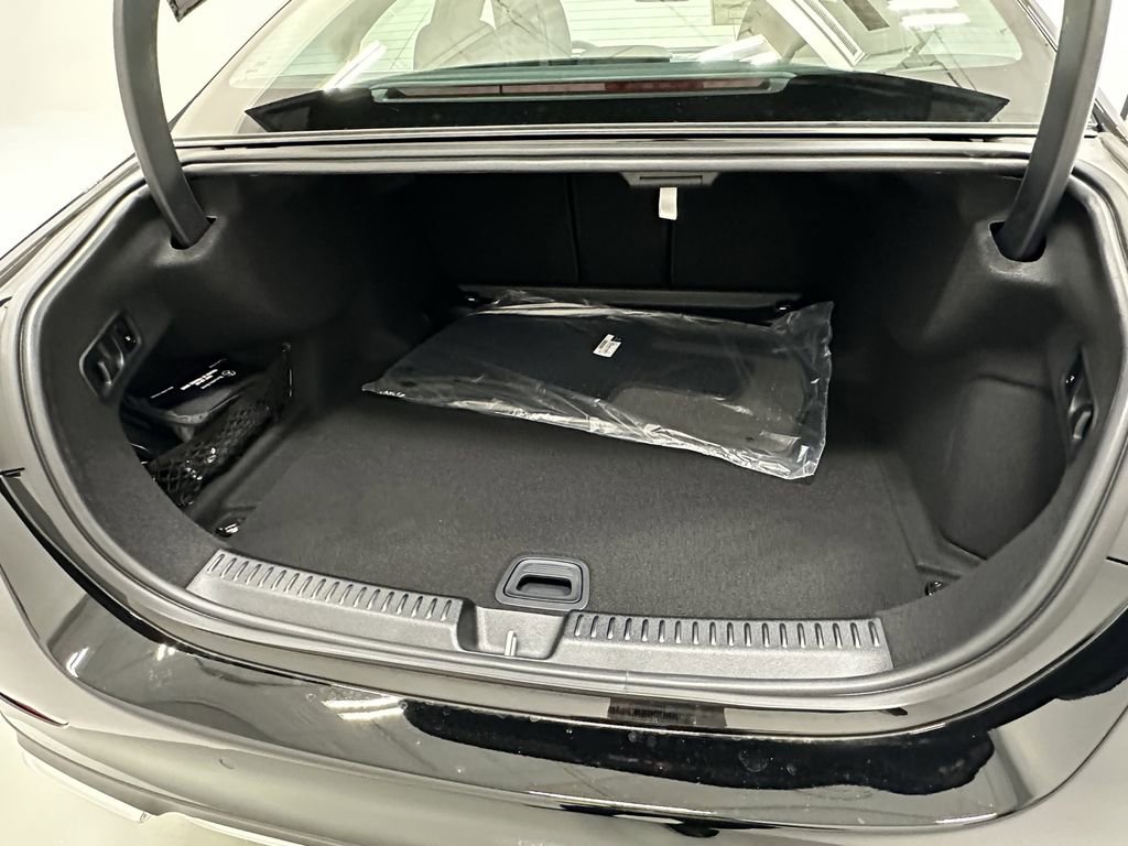 2026 Mercedes Benz E 450 4MATIC photo 22