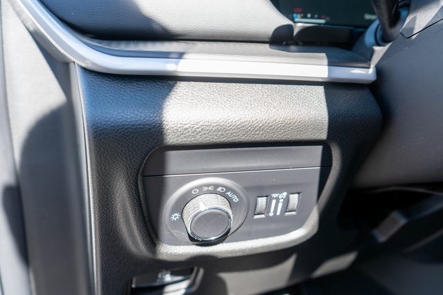 2025 Jeep Grand Cherokee Laredo X photo 6