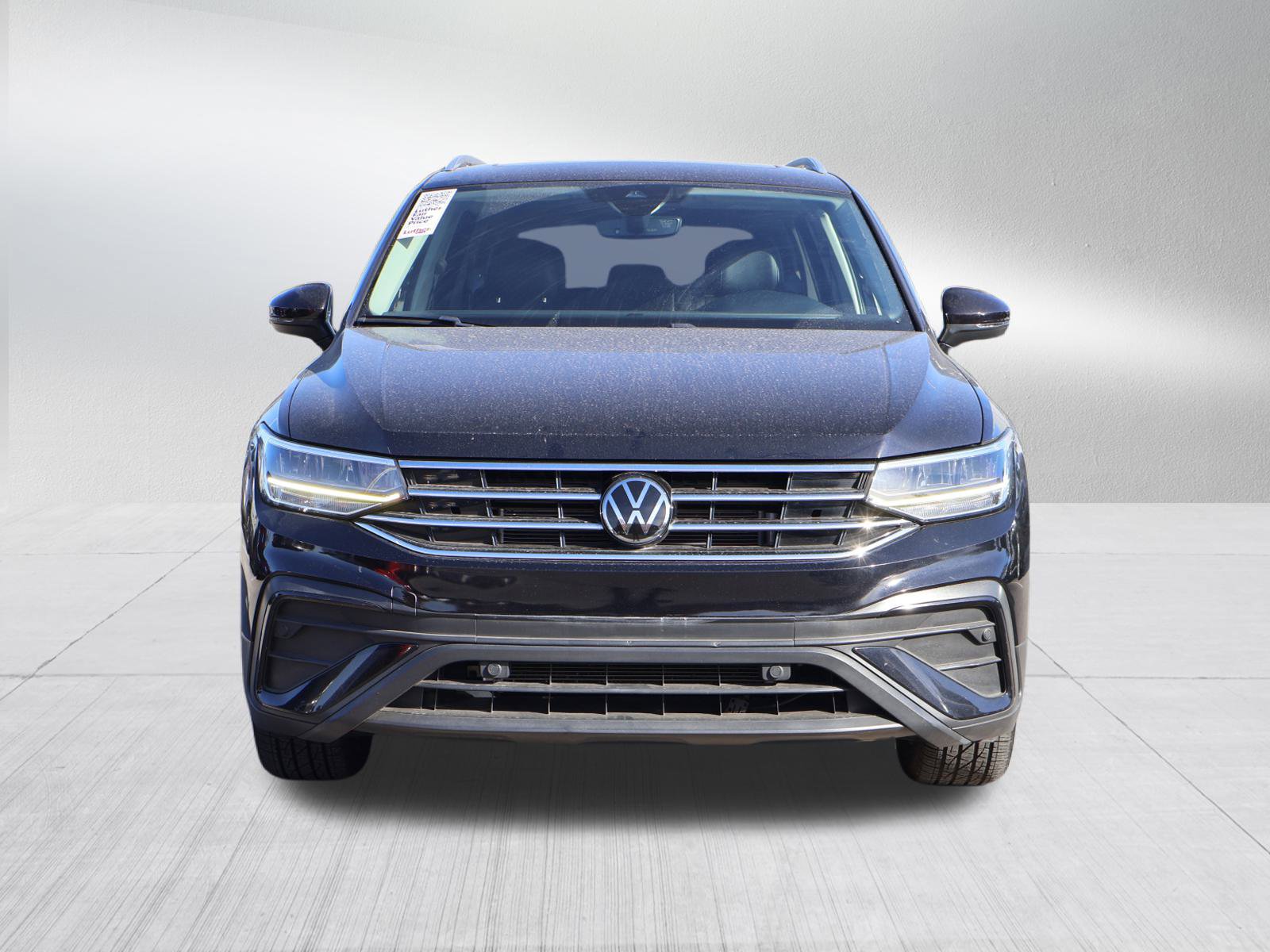 Used 2022 Volkswagen Tiguan SE with VIN 3VV2B7AX2NM015306 for sale in Kansas City