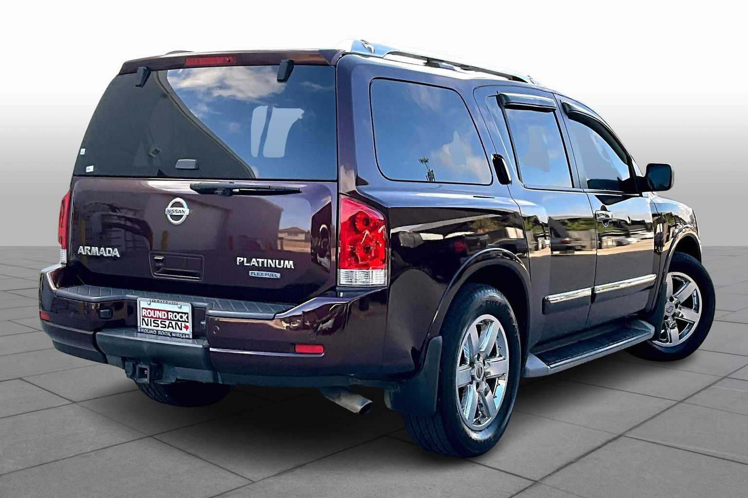 2013 Nissan Armada Platinum photo 11