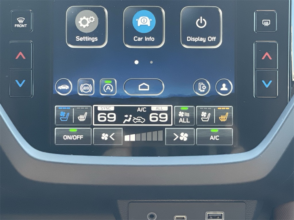 2025 Subaru Forester Touring photo 33