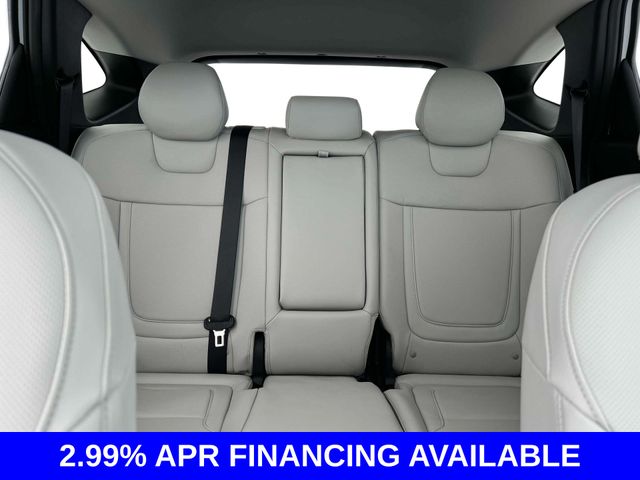 New 2025 White Hyundai SEL Convenience image 17