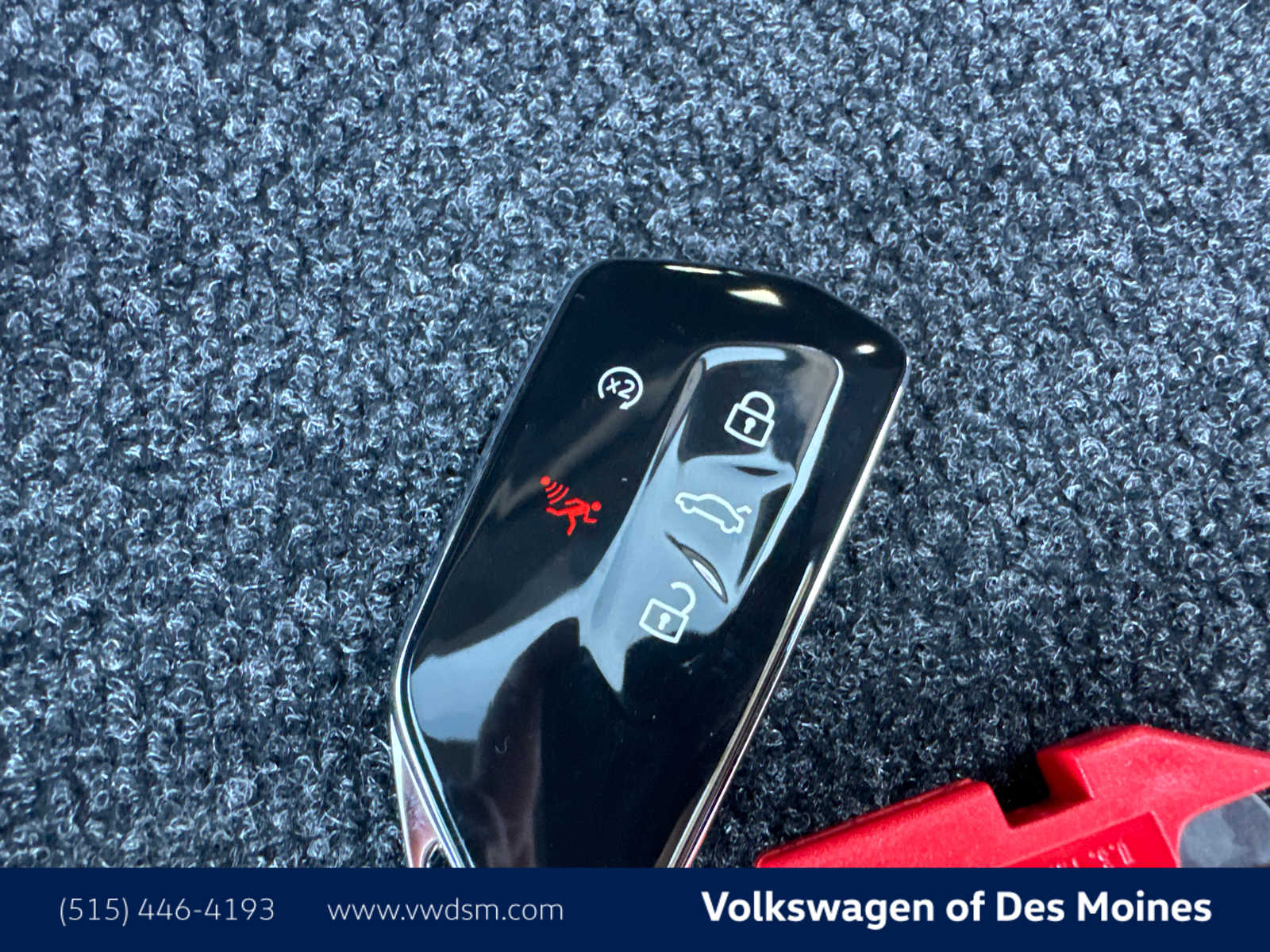 2026 Volkswagen Atlas Cross Sport SE Technology photo 18