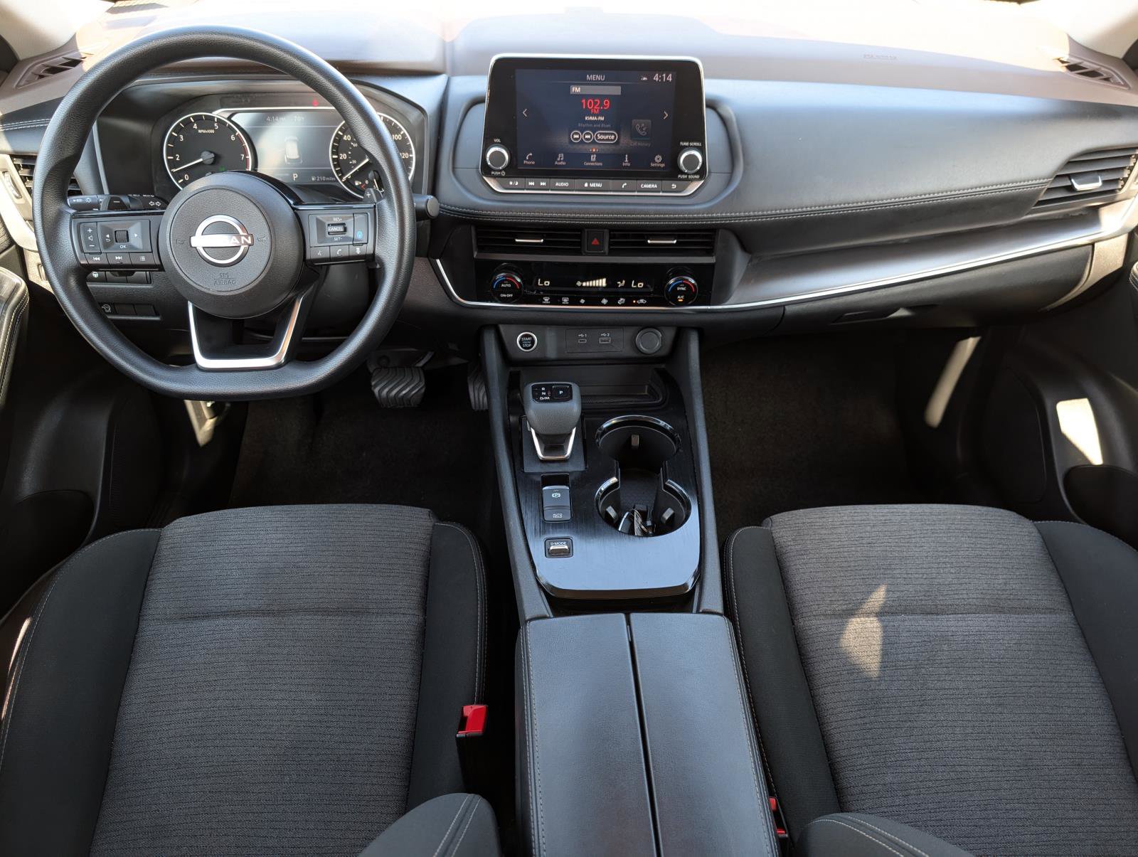2023 Nissan Rogue SV photo 20