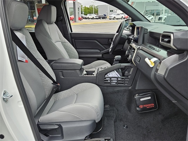 2025 Toyota Tacoma SR5 Double Cab photo 15