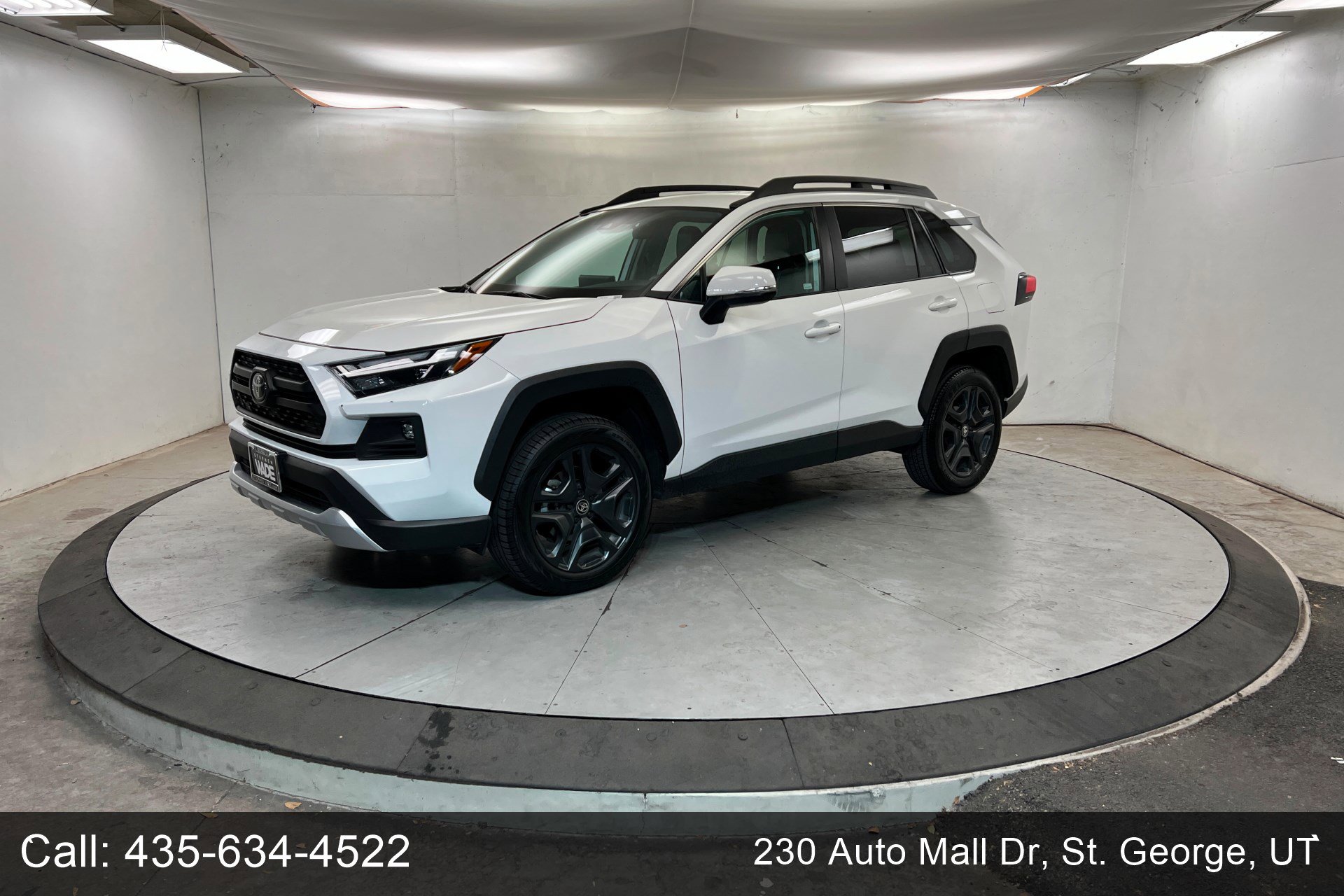2024 Toyota RAV4 Adventure's photo