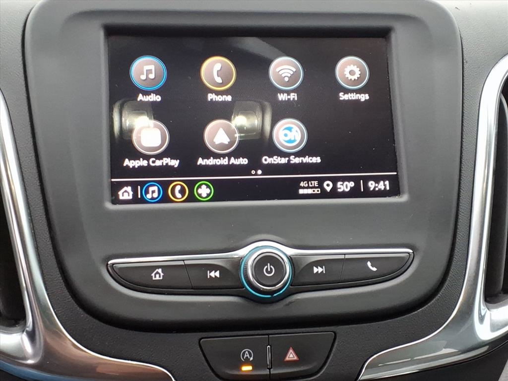 2023 Chevrolet Equinox LS photo 3