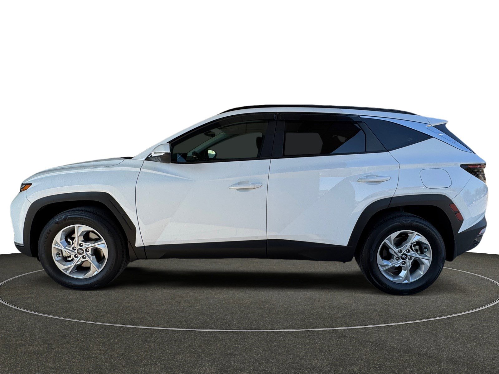 2023 Hyundai Tucson SEL photo 2