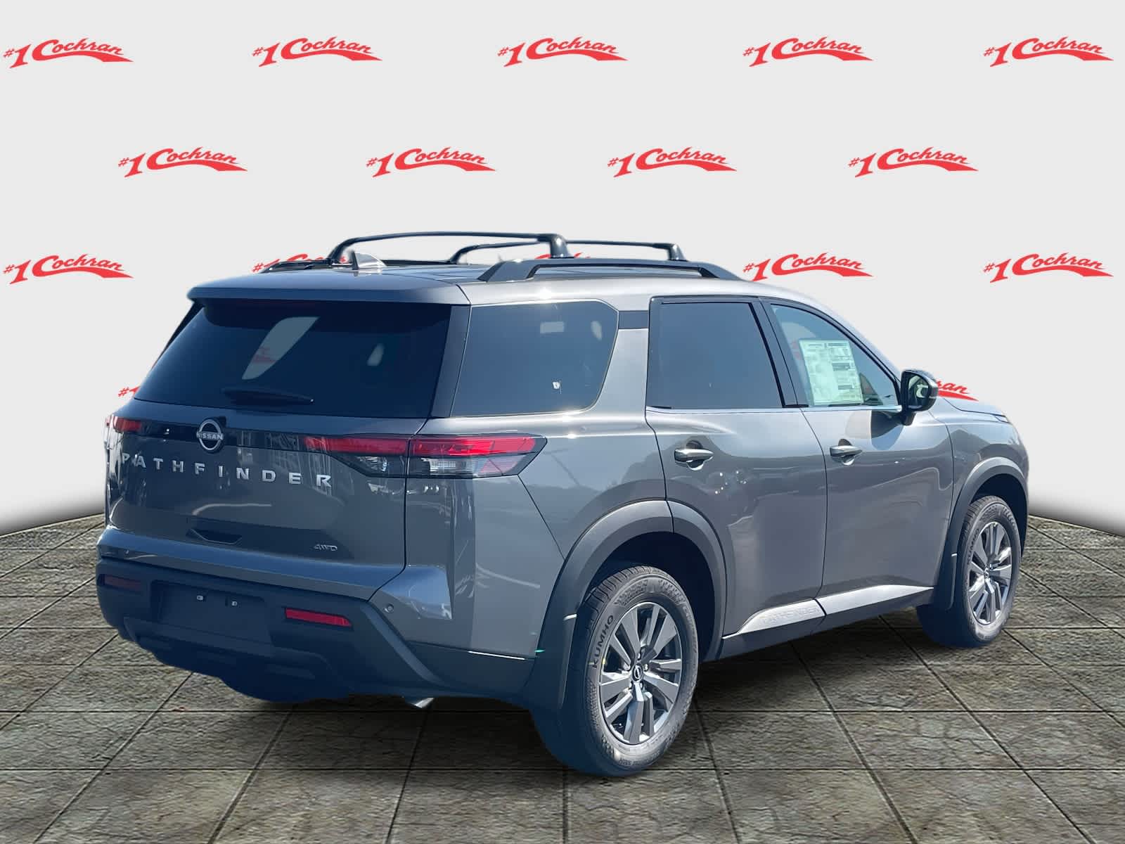 2025 Nissan Pathfinder SV photo 3