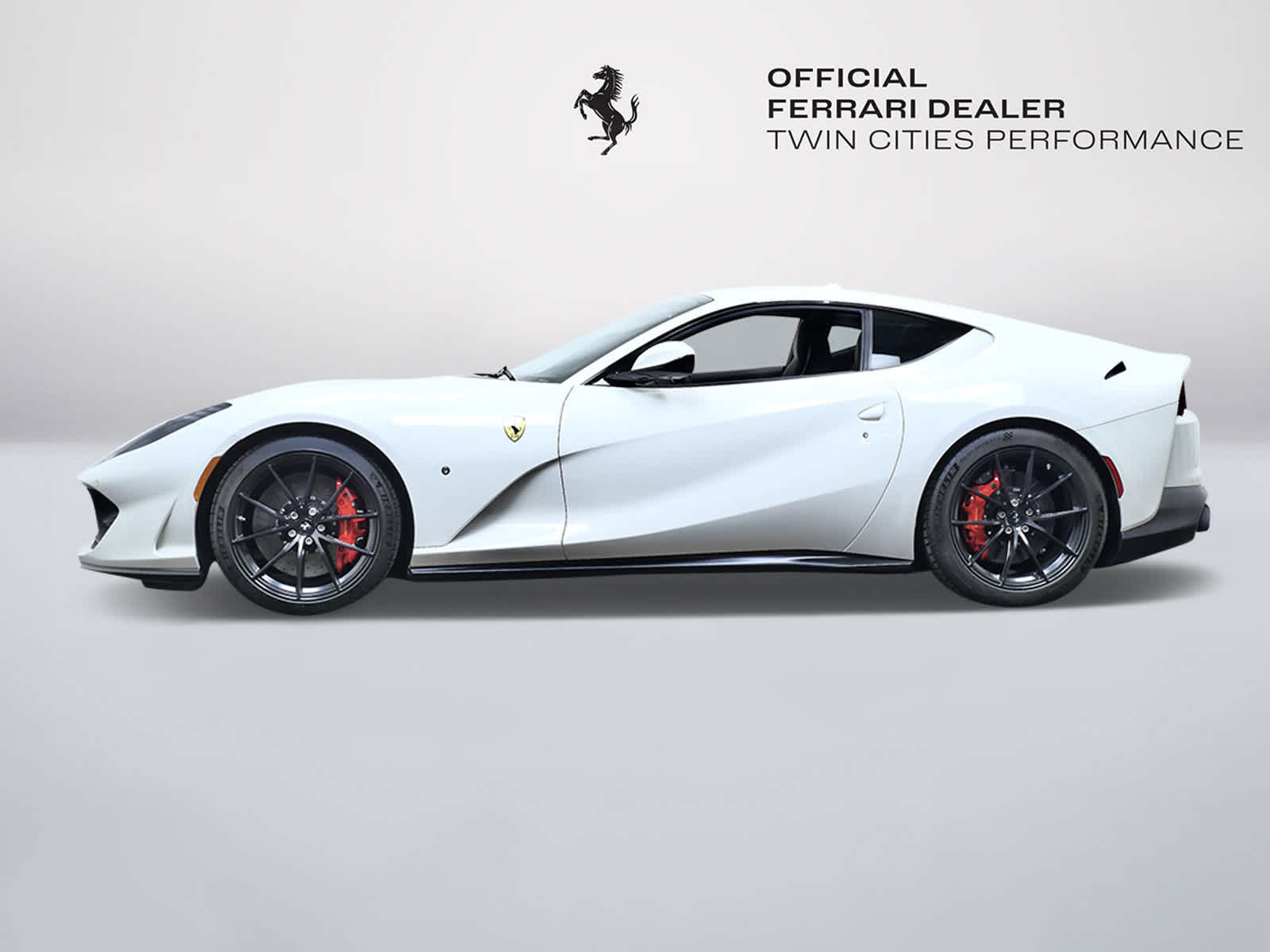 2019 Ferrari 812 Superfast photo 2