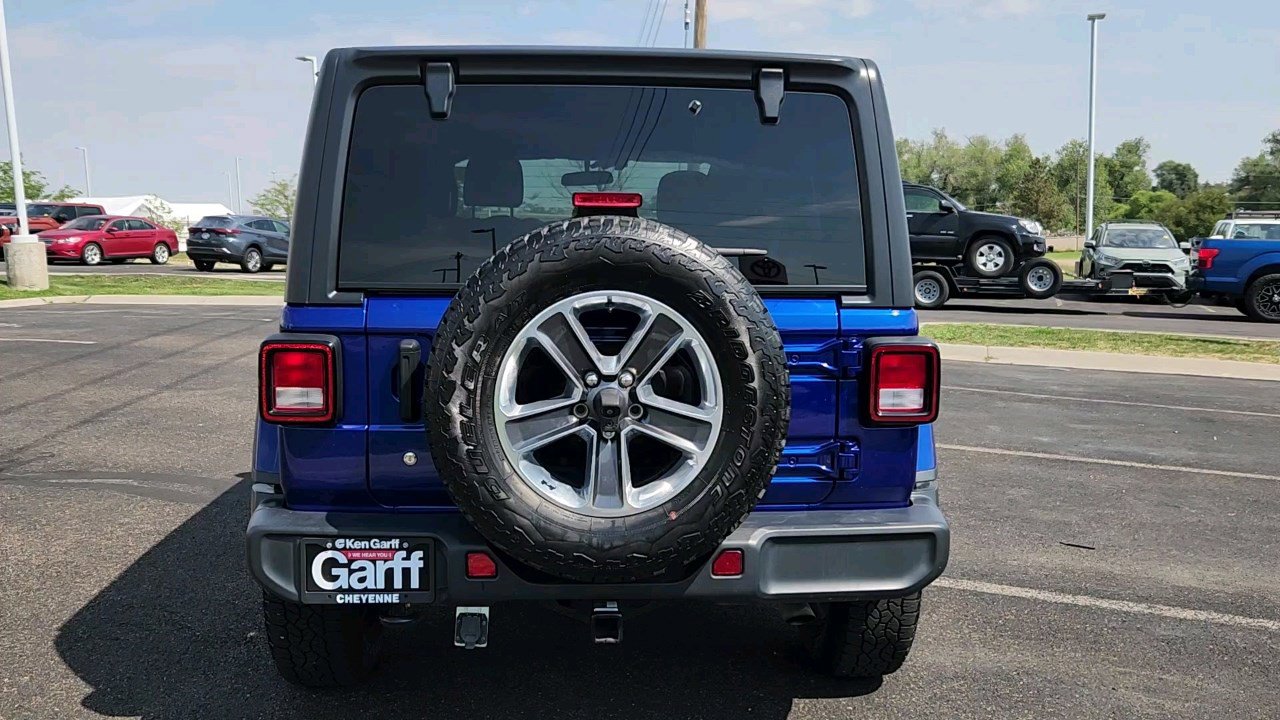 2018 Jeep Wrangler Unlimited Sahara photo 16