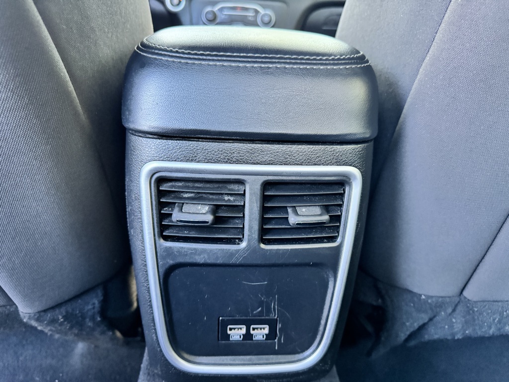 2023 Dodge Charger SXT photo 11