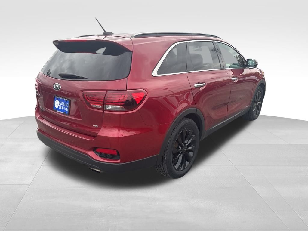 2020 Kia Sorento S photo 2