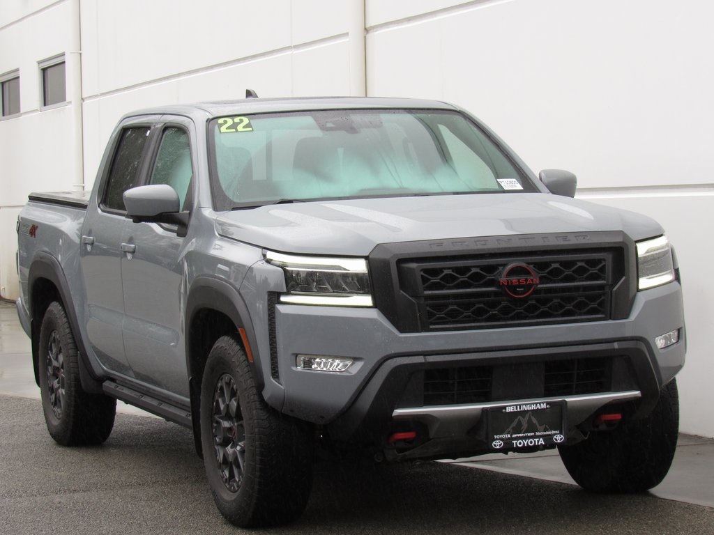 2022 Nissan Frontier PRO-4X photo 2