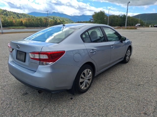 2018 Subaru Impreza 2.0i photo 3