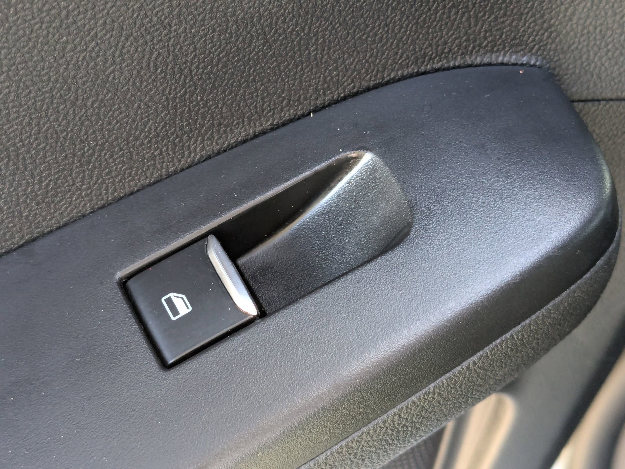 2023 Ford Escape ST-Line photo 29