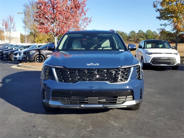 2025 Kia Sorento S photo 2