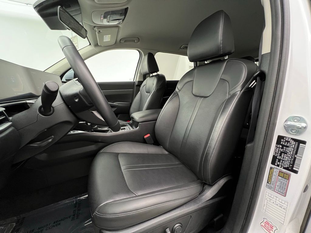 2024 Kia Sorento S photo 36