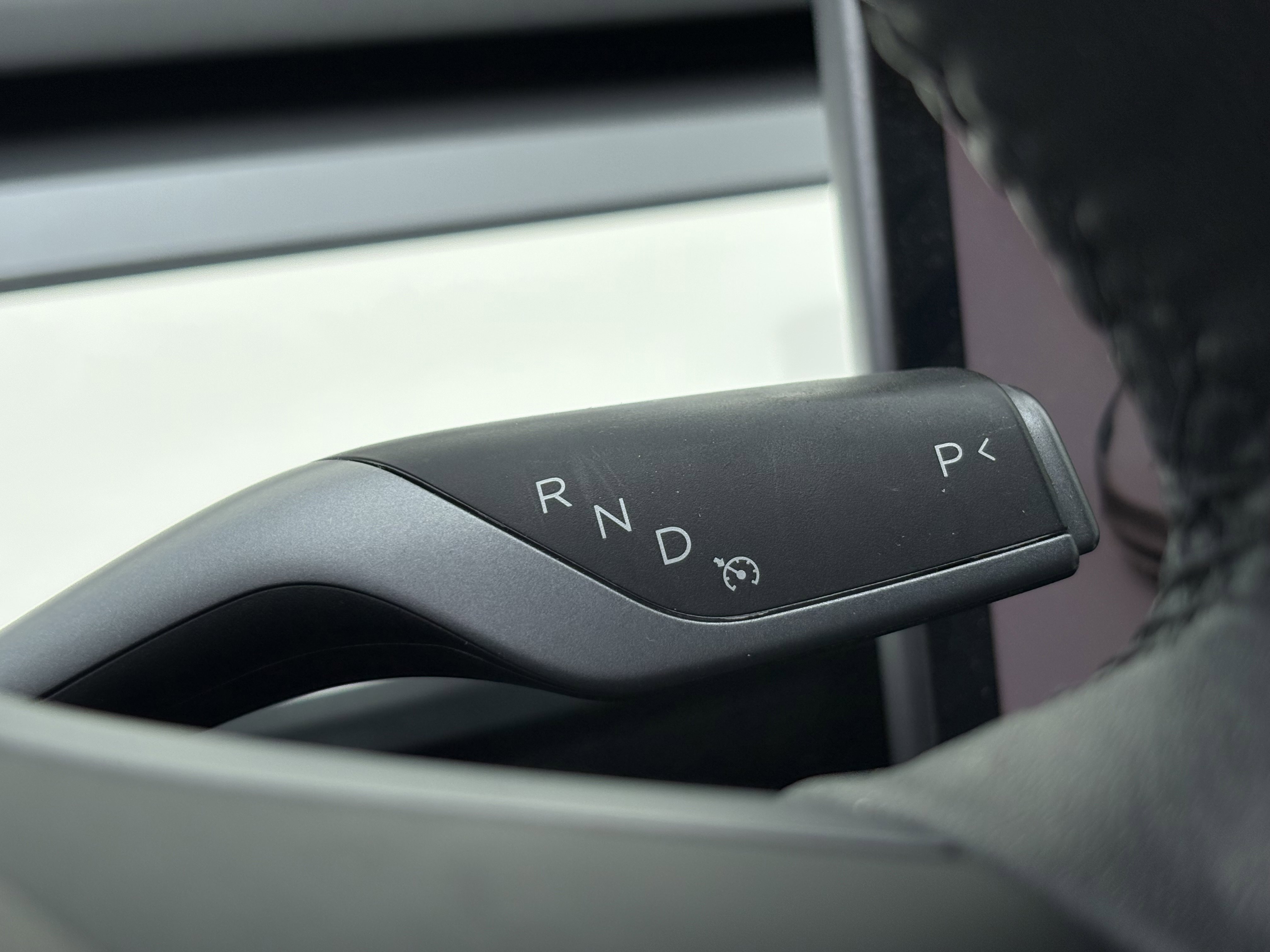 2021 Tesla Model 3 Standard Range Plus photo 14