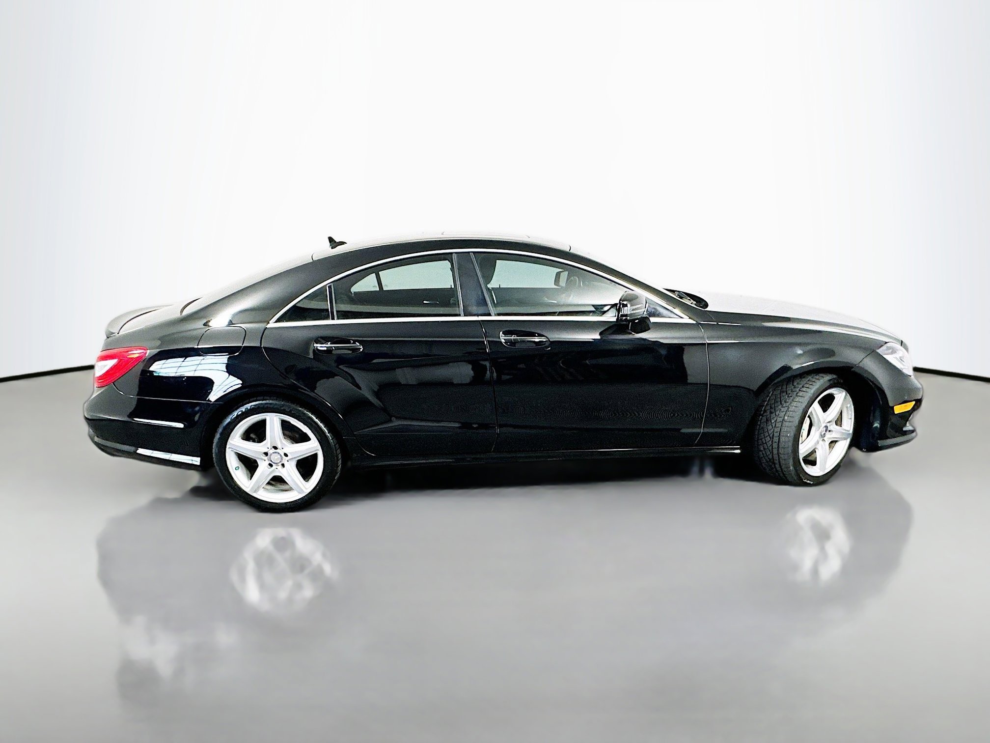2014 Mercedes Benz CLS 550 4MATIC photo 8