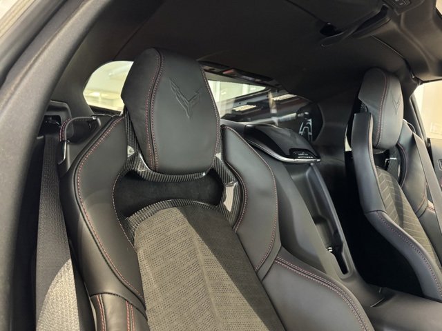 2026 Chevrolet Corvette Stingray 2LT photo 17