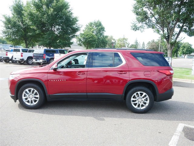 2020 Chevrolet Traverse Cloth photo 2