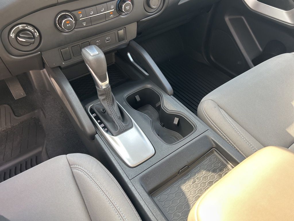 2023 Nissan Frontier SV photo 20